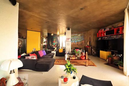 Sala 1 de apartamento à venda com 3 quartos, 244m² em Vila Gilda, Santo André