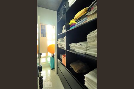 Apartamento à venda com 244m², 3 quartos e 3 vagasRoupeiro