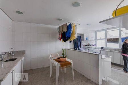 Casa à venda com 800m², 5 quartos e 10 vagasÁrea de Serviço Subbsolo