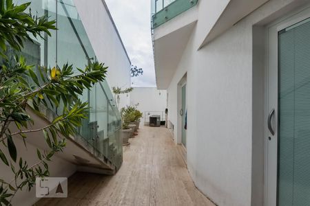 Casa à venda com 800m², 5 quartos e 10 vagasVaranda Sala 3