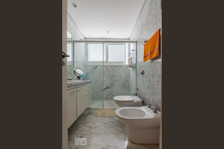 Casa à venda com 800m², 5 quartos e 10 vagasBanheiro Social