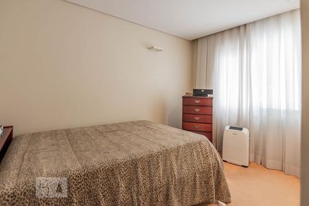 Casa à venda com 800m², 5 quartos e 10 vagasQuarto 3