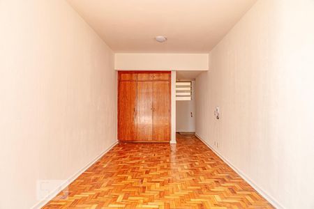 Sala de kitnet/studio para alugar com 1 quarto, 30m² em Bela Vista, São Paulo