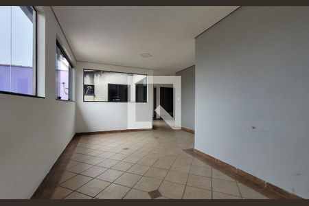 Casa à venda com 234m², 4 quartos e 3 vagasTerraço - Sala