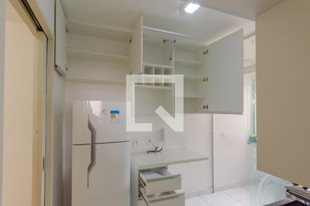 Apartamento para alugar com 75m², 3 quartos e 1 vaga Apartamento para alugar com 75m², 3 quartos e 1 vagaCozinha - Armários