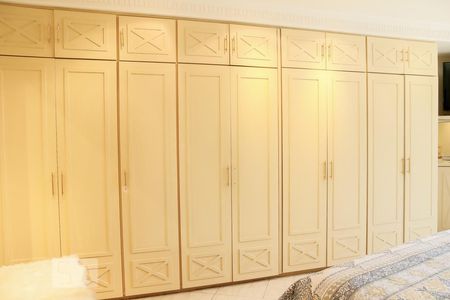 Casa à venda com 722m², 4 quartos e 5 vagasSuíte 3