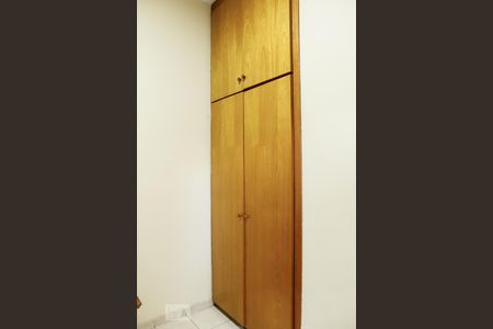 Casa à venda com 722m², 4 quartos e 5 vagasQuarto de Serviço