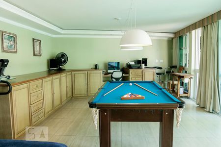 Casa à venda com 722m², 4 quartos e 5 vagasSalão de Festas