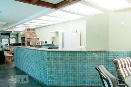 Casa à venda com 722m², 4 quartos e 5 vagasCozinha 2 / Churrasqueira