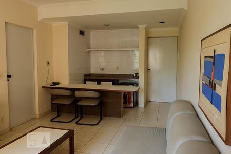 Sala de kitnet/studio para alugar com 1 quarto, 55m² em Centro, Ribeirão Preto
