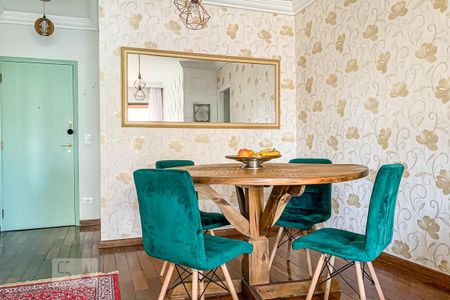 Sala de apartamento para alugar com 3 quartos, 100m² em Cambuí, Campinas