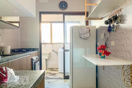Apartamento para alugar com 100m², 3 quartos e 2 vagas Apartamento para alugar com 100m², 3 quartos e 2 vagasCozinha
