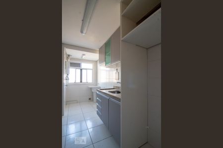 Apartamento à venda com 67m², 2 quartos e 1 vaga Apartamento à venda com 67m², 2 quartos e 1 vagaCozinha e Área de Serviço