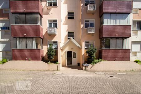 Apartamento à venda com 67m², 2 quartos e 1 vaga Apartamento à venda com 67m², 2 quartos e 1 vagaFachada do bloco