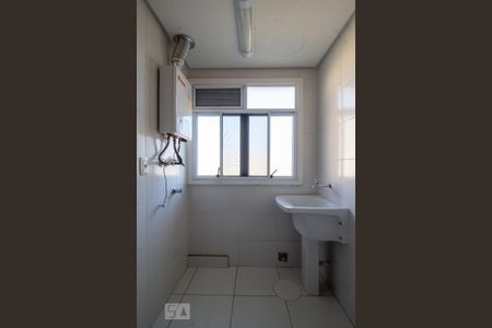 Apartamento à venda com 67m², 2 quartos e 1 vaga Apartamento à venda com 67m², 2 quartos e 1 vagaCozinha e Área de Serviço