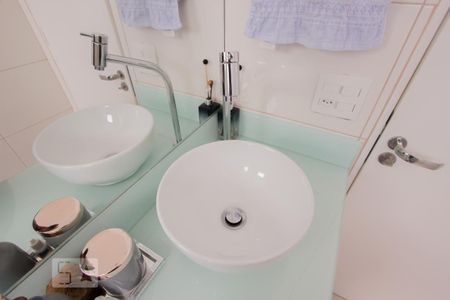 Apartamento à venda com 55m², 2 quartos e 1 vagaBanheiro