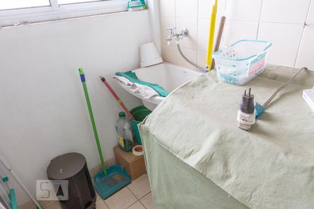 Apartamento à venda com 63m², 2 quartos e 2 vagasLavanderia