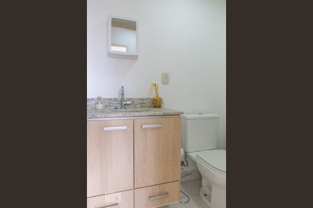 Apartamento à venda com 63m², 2 quartos e 2 vagasBanheiro Social