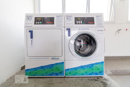 Apartamento para alugar com 40m², 2 quartos e sem vaga Apartamento para alugar com 40m², 2 quartos e sem vagaÁrea comum - Lavanderia