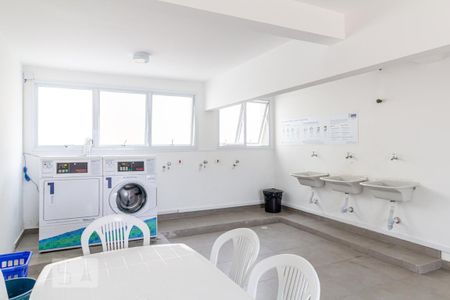 Apartamento para alugar com 40m², 2 quartos e sem vaga Apartamento para alugar com 40m², 2 quartos e sem vagaÁrea comum - Lavanderia
