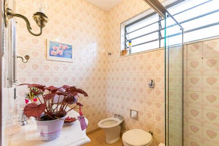 Casa para alugar com 400m², 6 quartos e 8 vagas Casa para alugar com 400m², 6 quartos e 8 vagasBanheiro social 2