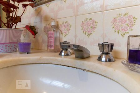 Casa para alugar com 400m², 6 quartos e 8 vagas Casa para alugar com 400m², 6 quartos e 8 vagasBanheiro social 2