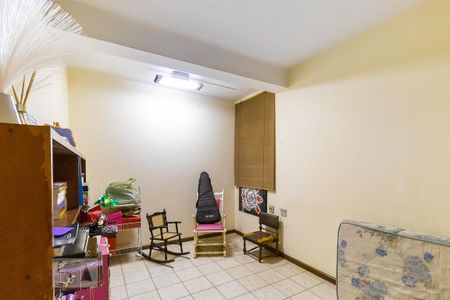 Casa para alugar com 400m², 6 quartos e 8 vagas Casa para alugar com 400m², 6 quartos e 8 vagasQuarto 5