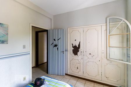 Casa para alugar com 400m², 6 quartos e 8 vagas Casa para alugar com 400m², 6 quartos e 8 vagasQuarto 4