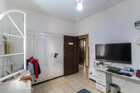 Casa para alugar com 400m², 6 quartos e 8 vagas Casa para alugar com 400m², 6 quartos e 8 vagasQuarto 3