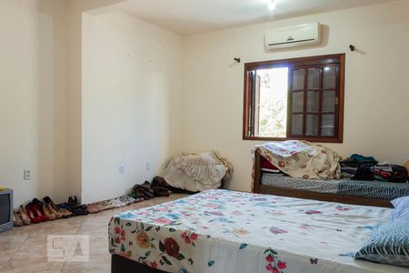 Casa à venda com 450m², 5 quartos e 3 vagasSuíte 