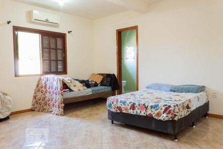 Suíte  de casa à venda com 5 quartos, 450m² em Estância Velha, Canoas