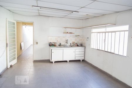 Casa para alugar com 330m², 6 quartos e sem vagaCozinha 2