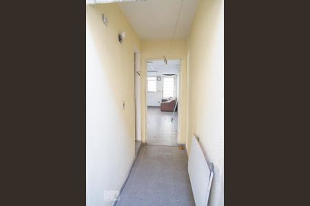 Casa para alugar com 330m², 6 quartos e sem vagaCorredor