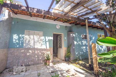 Casa à venda com 400m², 4 quartos e sem vaga Casa à venda com 400m², 4 quartos e sem vagaFachada casa 2