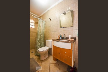 Casa à venda com 182m², 3 quartos e 2 vagas Casa à venda com 182m², 3 quartos e 2 vagasBanheiro suíte 1