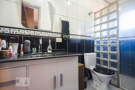 Casa à venda com 182m², 3 quartos e 2 vagas Casa à venda com 182m², 3 quartos e 2 vagasBanheiro suíte 3