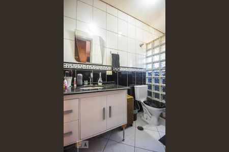 Casa à venda com 182m², 3 quartos e 2 vagas Casa à venda com 182m², 3 quartos e 2 vagasBanheiro suíte 3