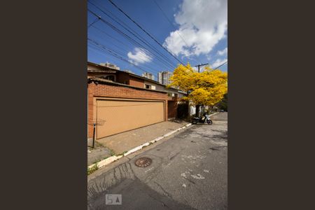 Fachada de casa à venda com 5 quartos, 380m² em Parque dos Príncipes, São Paulo