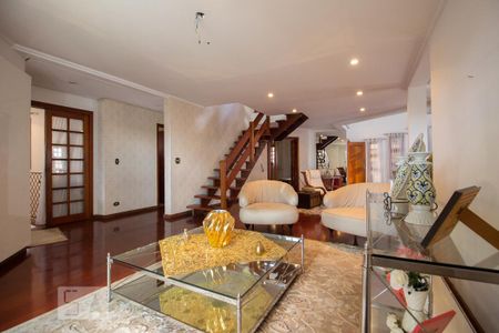 Casa à venda com 5 quartos, 380m² em Parque dos Príncipes, São Paulo