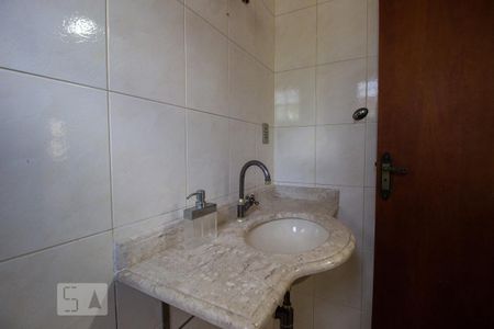 Banheiro do Sala de Jogos de casa à venda com 5 quartos, 380m² em Parque dos Príncipes, São Paulo