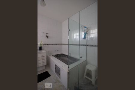 Casa à venda com 380m², 5 quartos e 5 vagas Casa à venda com 380m², 5 quartos e 5 vagassuíte 4