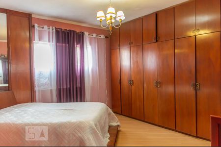 Casa à venda com 276m², 3 quartos e 3 vagasQuarto Suíte