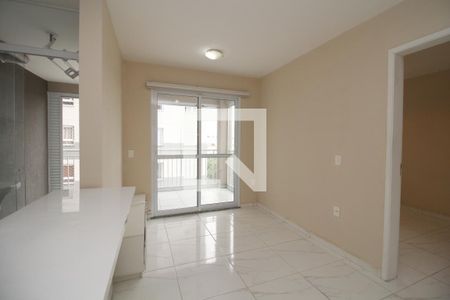 Sala de TV de apartamento para alugar com 2 quartos, 50m² em Cidade Mãe do Céu, São Paulo