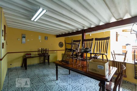 Casa à venda com 276m², 3 quartos e 2 vagasChurrasqueira