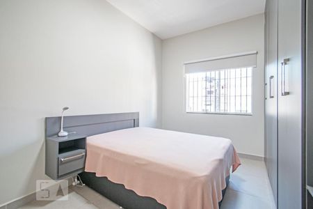 Casa à venda com 210m², 3 quartos e 2 vagasQuarto 1