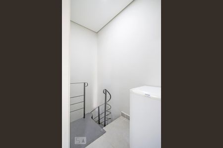 Casa à venda com 210m², 3 quartos e 2 vagasAcesso da Suite para o Depósito e Lavanderia