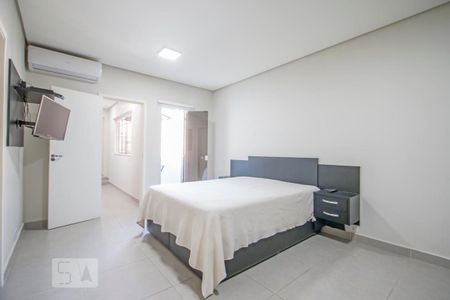 Casa à venda com 210m², 3 quartos e 2 vagasSuite
