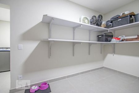Casa à venda com 210m², 3 quartos e 2 vagasDepósito