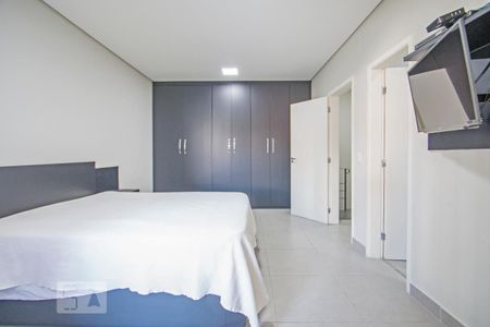 Casa à venda com 210m², 3 quartos e 2 vagasSuite