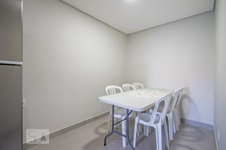 Casa à venda com 210m², 3 quartos e 2 vagasCozinha